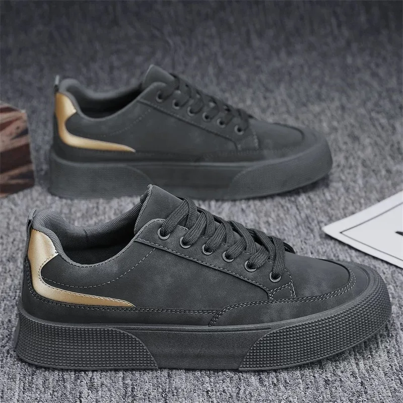 Spring New Trendy Soft Bottom Versatile Casual Board Shoes for Men Thick Bottom Anti slip Simple Durable Trendy Shoes