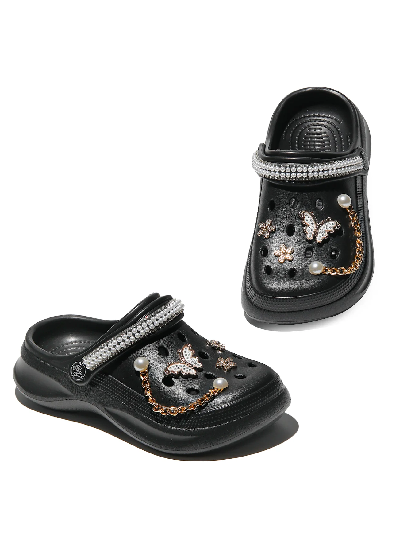 Kinder Slip-On Clogs und Pantoletten - Atmungsaktive, Wasserdichte EVA-Gartenschuhe mit Dekorativer Kette für Strand und Alltag 168 – Detail 11
