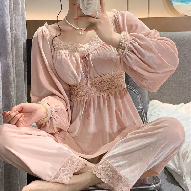 Pajama Female Autumn Winter Sexy Lace Patchwork Palace Princess Style Home Dress Set Can Worn Outside with Breast Cushion Canary