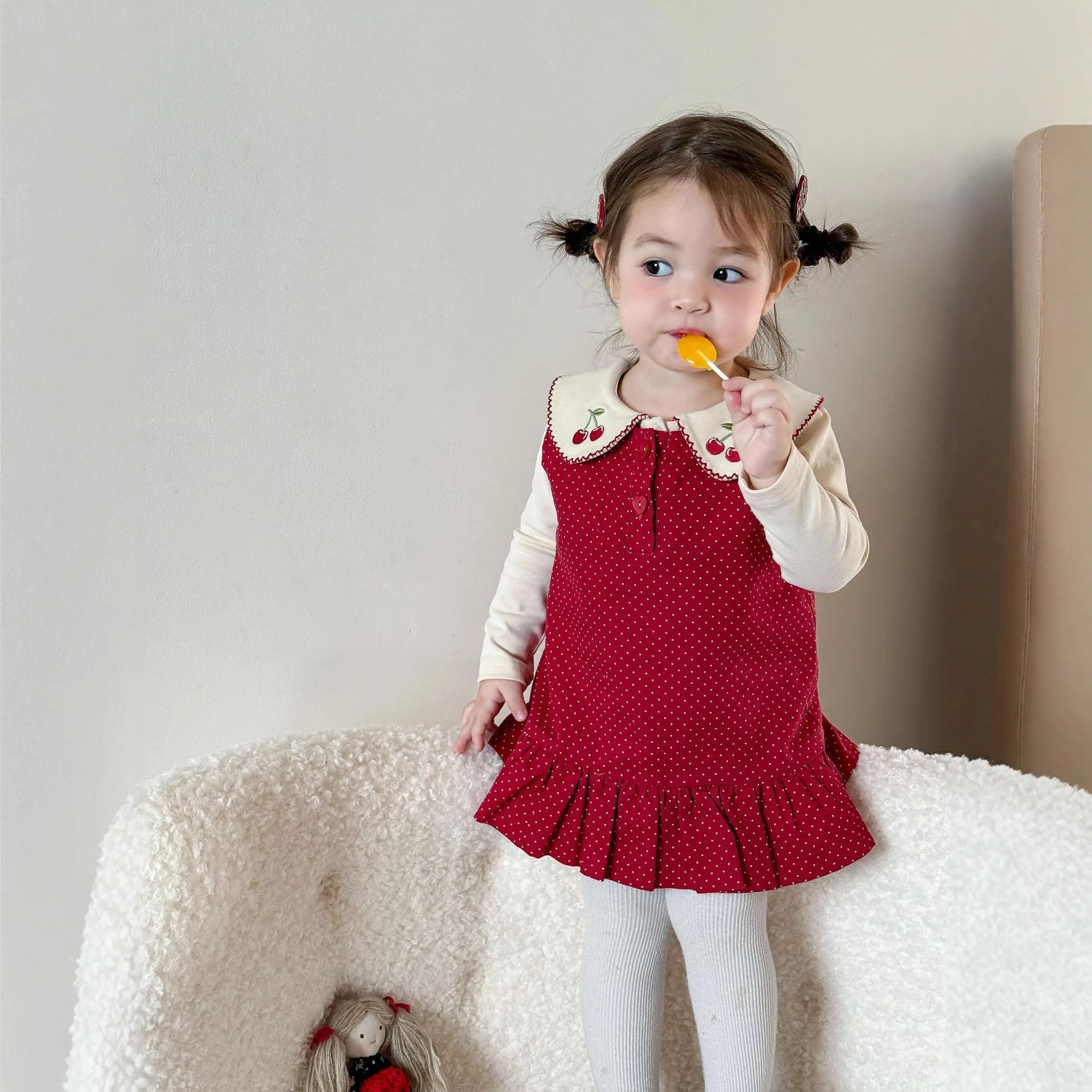 ملابس الأطفال بدلة الفتيات 2025 ملابس الخريف الجديدة ملابس الأطفال على الطراز الأجنبي سترة تنورة ملابس الفتيات في أوائل الخريف #2