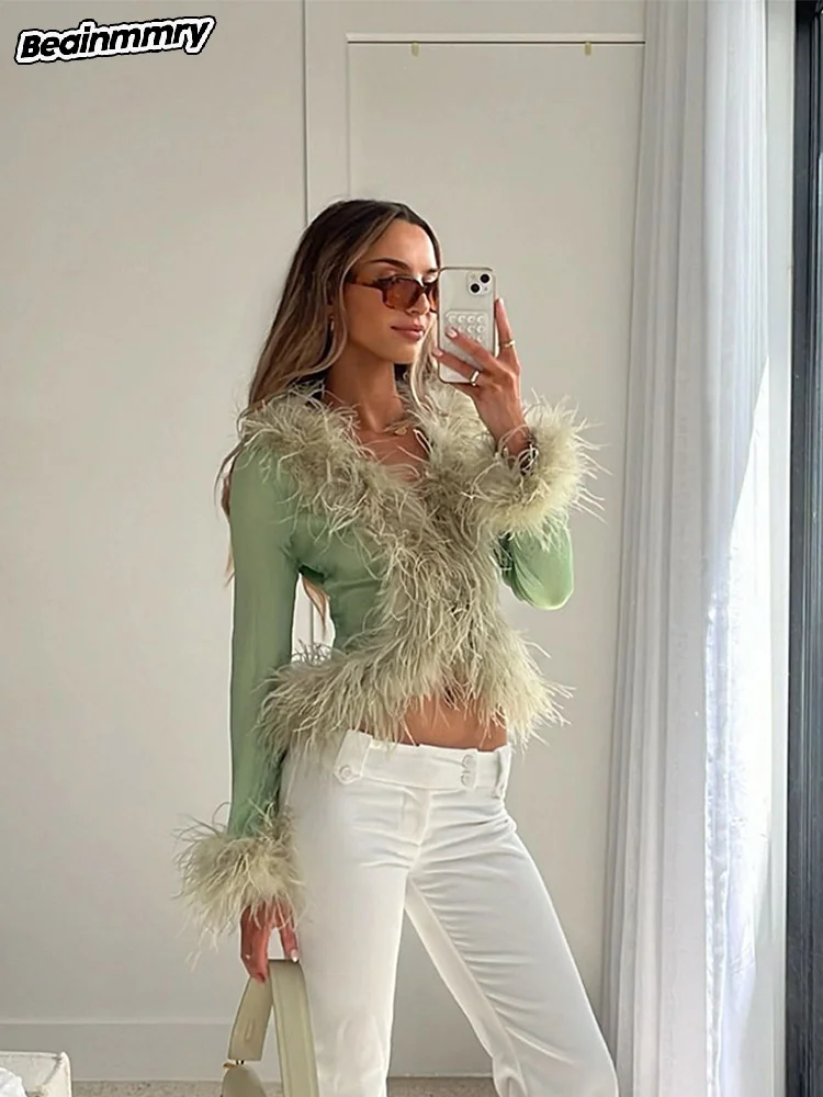 New Solid Color Slim Fit Synthetic Fur Jacket Woman Fashion Splicing Long Sleeved V-neck Short Jacket Chic Lady High Street Coat