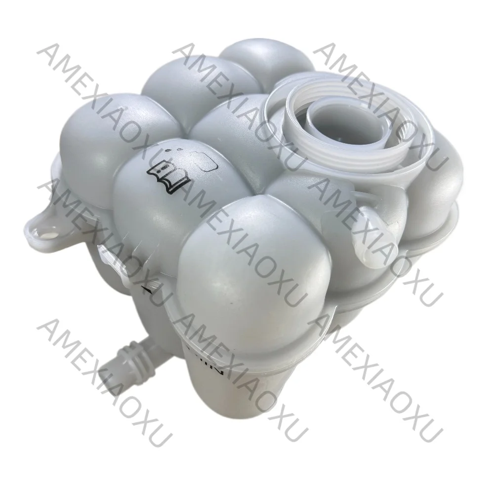 

Coolant Radiator Expansion Tank Reservoir 4M0121403C,4M0121403G,4M0121403E For AUDI Q7 2016-2023,Q8 2019-2023