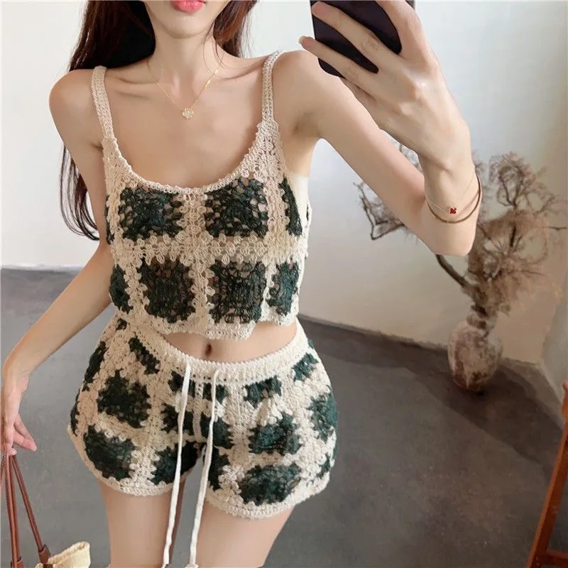 

tassels tanks with shorts sets women summer holiday crochet sets women knitted square tanks tops sets