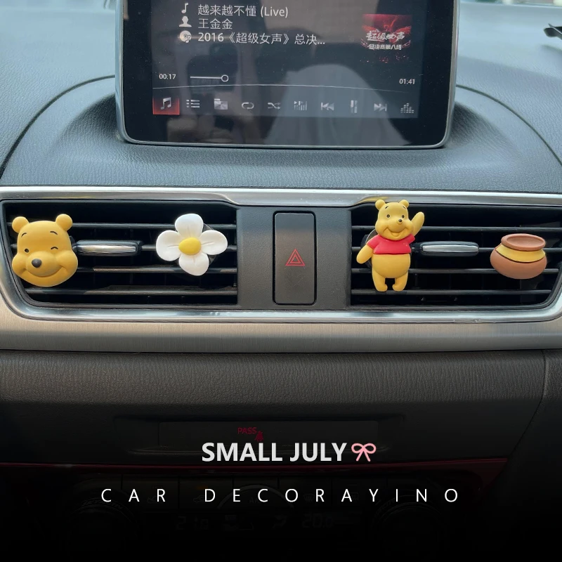 Disney Winnie the Pooh car interior air conditioning vent aromaterapia cute cartoon car interior decoration ornaments baymax