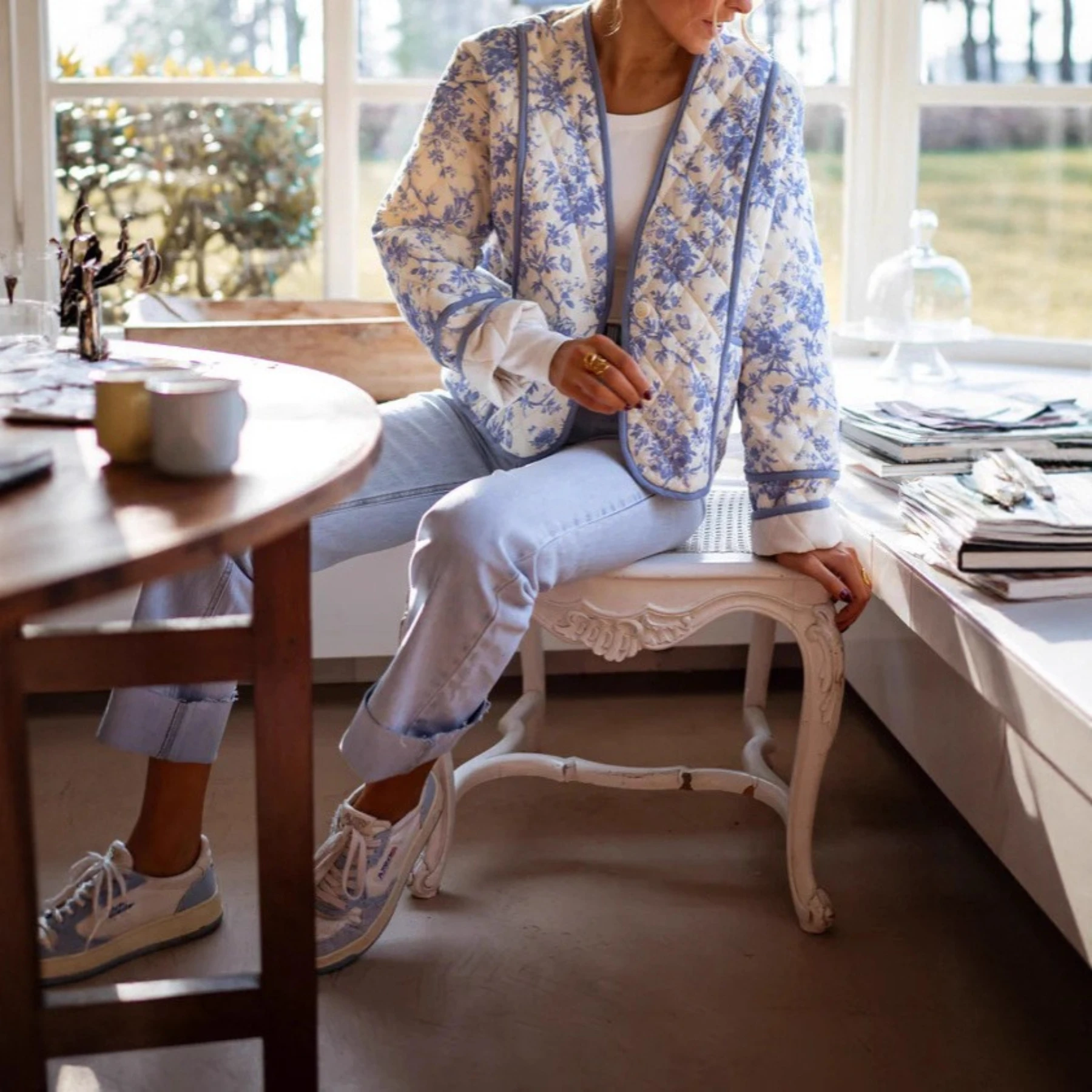 

Женские короткие стеганые куртки с синим принтом, свободные кардиганы с v-образным вырезом, зимняя толстая теплая хлопковая куртка, пальто с длинными рукавами и цветочным принтом