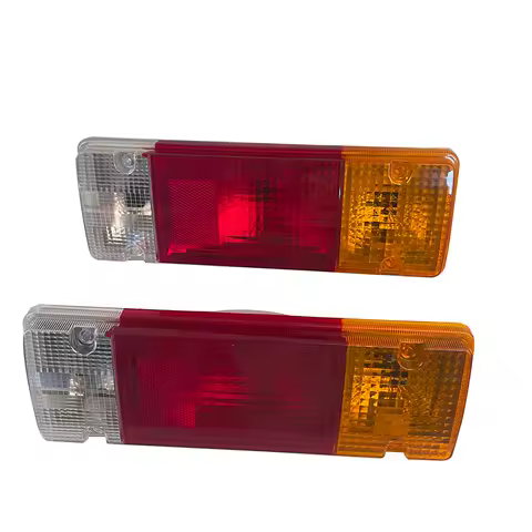 Car Taillight Brake Light for Toyota Dyna Hiace Bu102 Bu306 U307 1994 to 2003 Truck A Pair Rear Lamp
