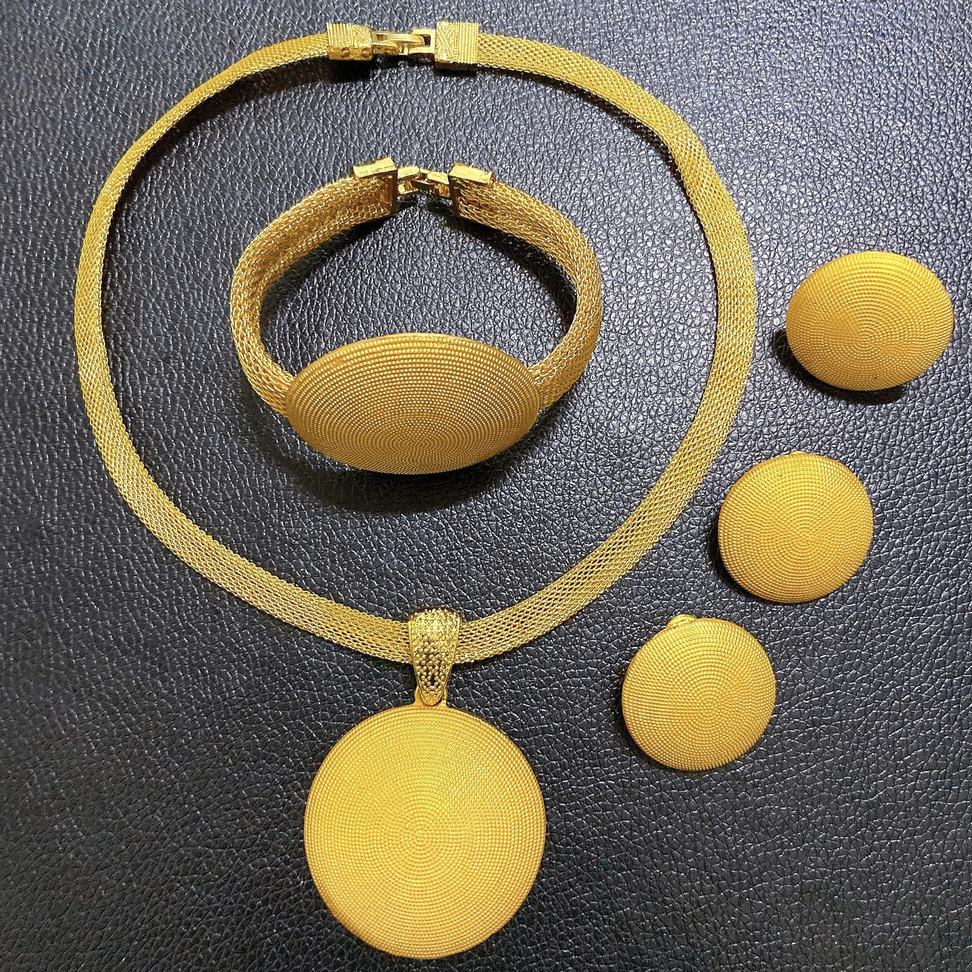 

Позолоченный комплект ювелирных изделий для женщин, круглый квадратный ожерелье, кулон, браслет, серьги, комплект, вечерние, свадебные, модные аксессуары HA10069