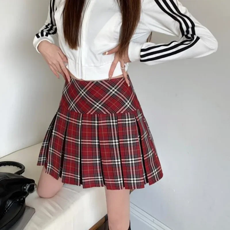 

Клетчатые мини-юбки женские плиссированные винтажные консервативные стильные универсальные милые горячие уличные шикарные студентки весна осень трапециевидной формы