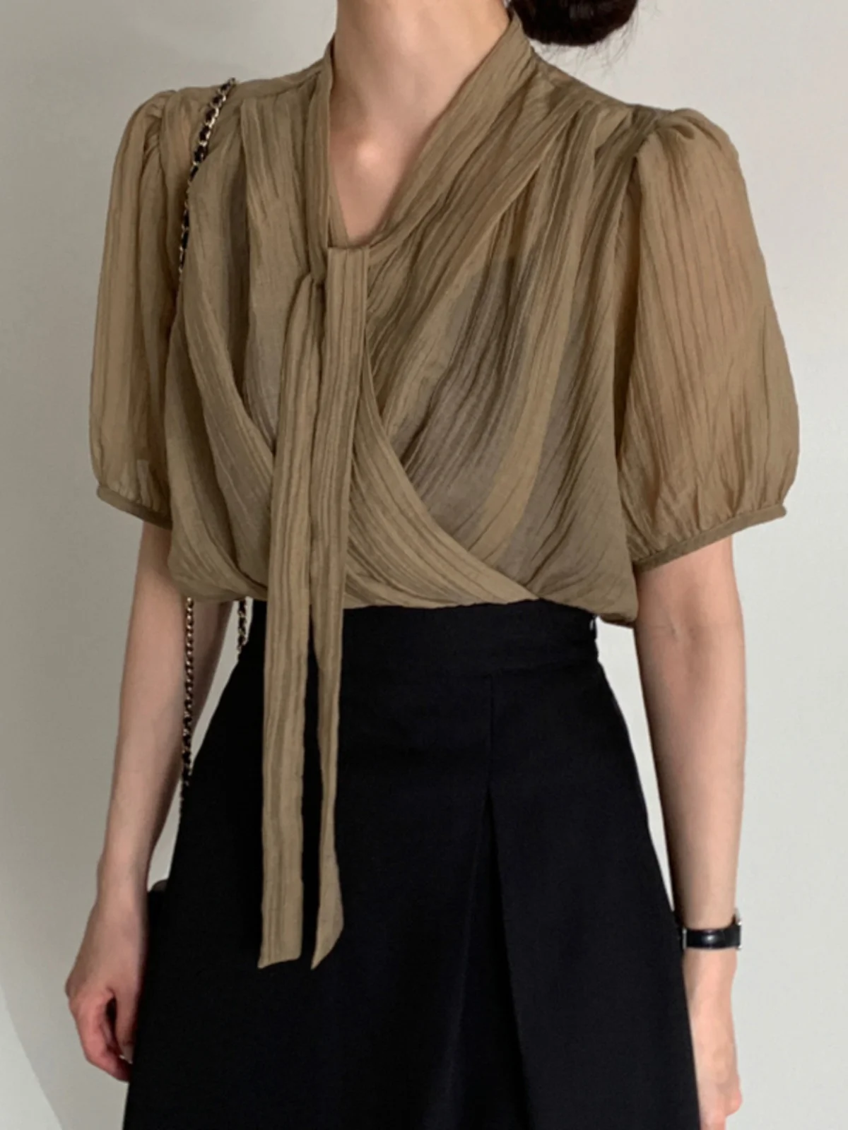 

Faionable Chiffon Top Beautiful Bubble Sve Netie Design Korean Sle Commute Straight Cut ort Sve V-ne Summer