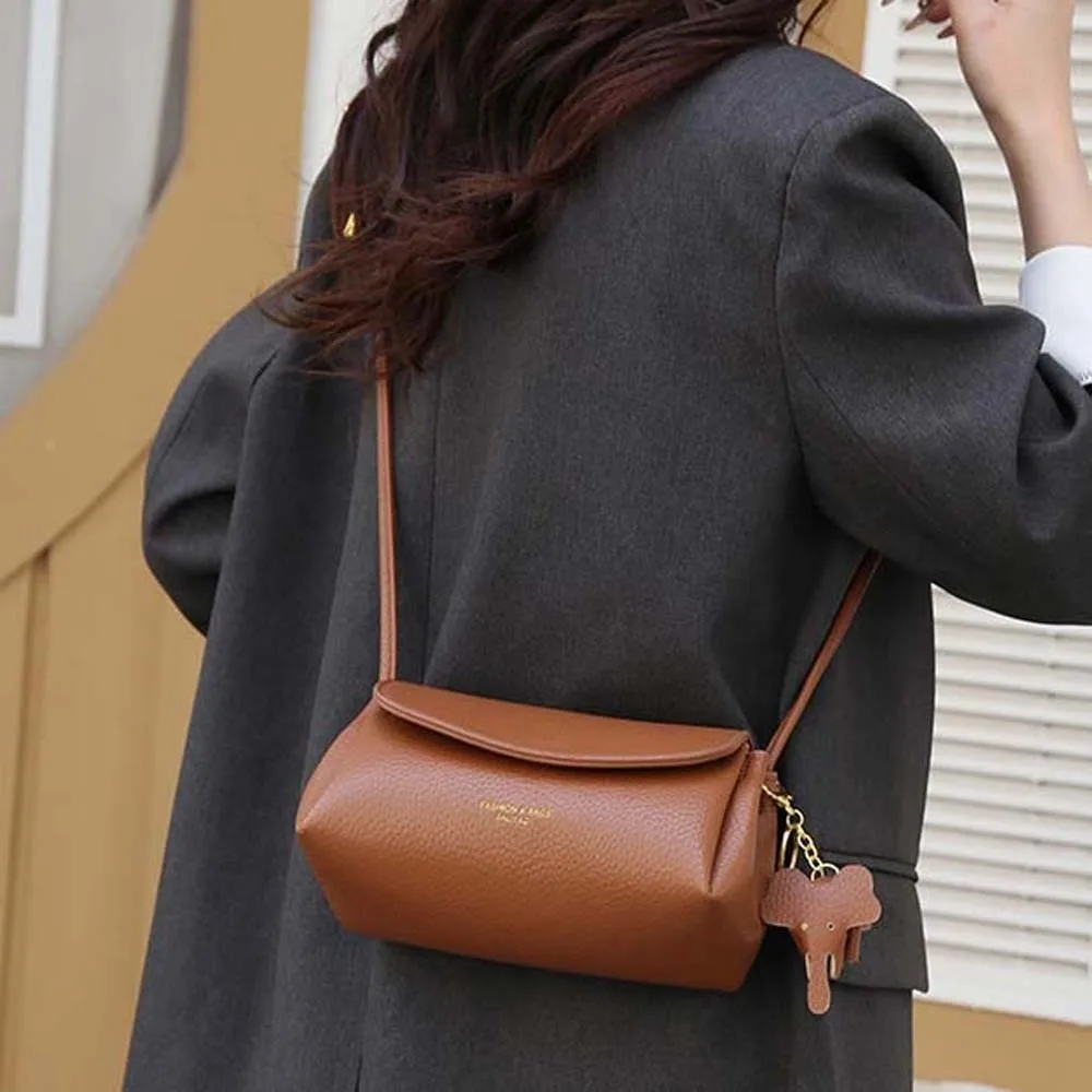 

Элегантная мягкая сумка-подушка из искусственной кожи, однотонная женская сумка на плечо с защитой от брызг воды и подвеской в виде слона, легкая вес