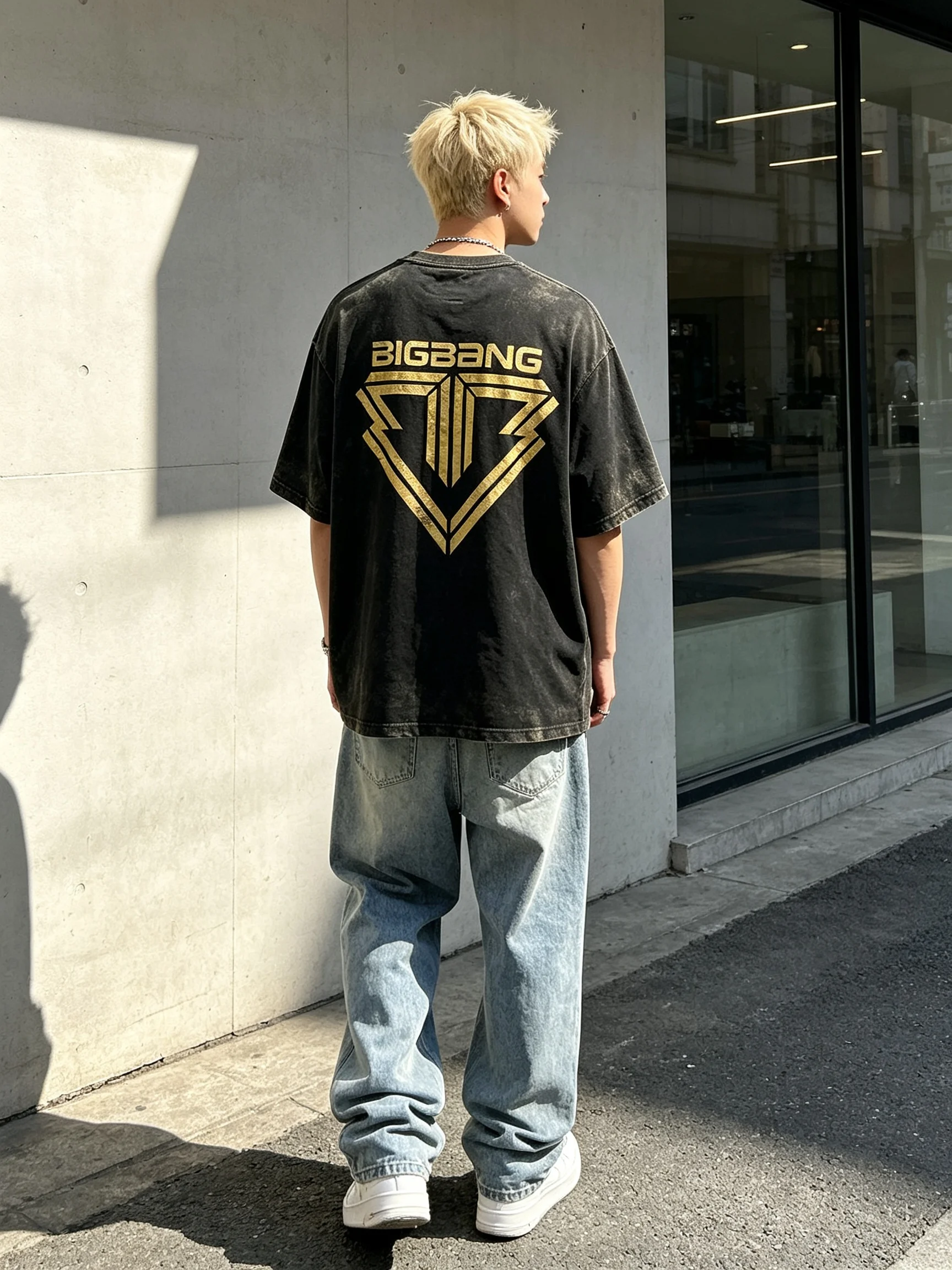 2026 Bigbang 20. Jubiläums-Konzert Vintage Gewaschenes T-Shirt Goldenes Dreieck-Logo Vorder- und Rückseite Bedruckt Unisex Kpop Kurzarm-T-Shirt – Detail 4
