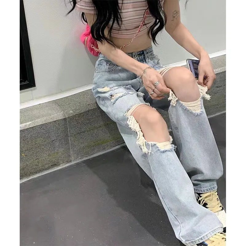 Hole Jeans Women Straight Denim Wide Leg Pants Pockets Button Zipper Fly Vintage Streetwear Female Trousers Distressed Denims