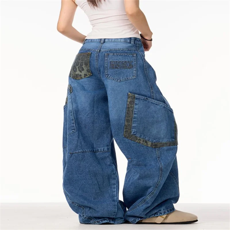 Męskie jeansy w stylu vintage, luźne, proste nogawki, wzór w panterkę, łączone, z ostrym brzegiem, o amerykańskim charakterze High Street, z efektem sprania i designerskim akcentem.