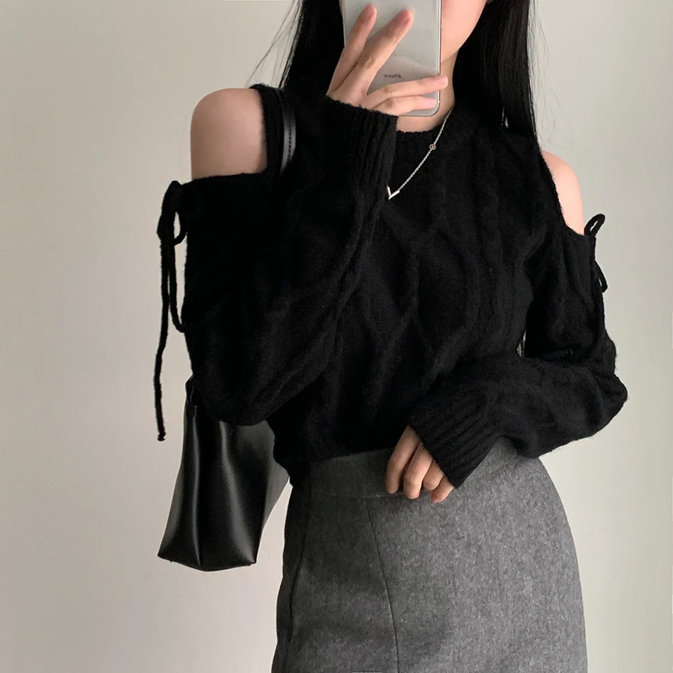 

Стильный вязаный свитер с открытыми плечами и узлом, длинный рукав, праздничный стиль, женская мода, свободный крой, зимняя новинка