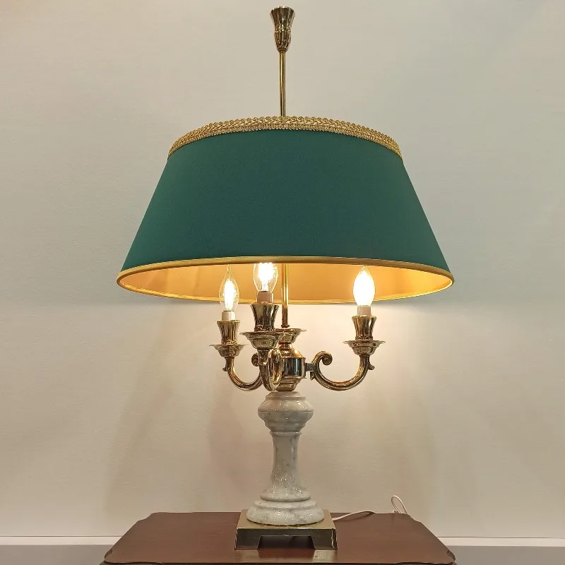 大理石と真鍮、ランプ3個。