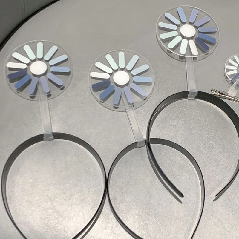 아이들의 할로윈 및 생일 파티를 위한 흥미로운 회전식 두뇌 머리핀