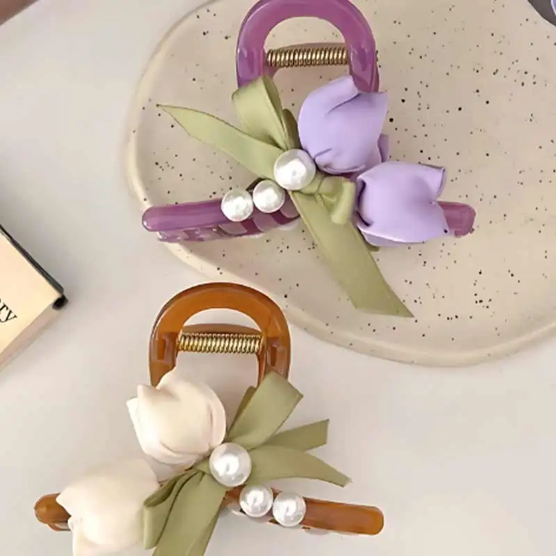1pcs  Super Fairy Tulip Summer Shark Clip High-End Korean Style Women's Hairpin Grab Clip for Women