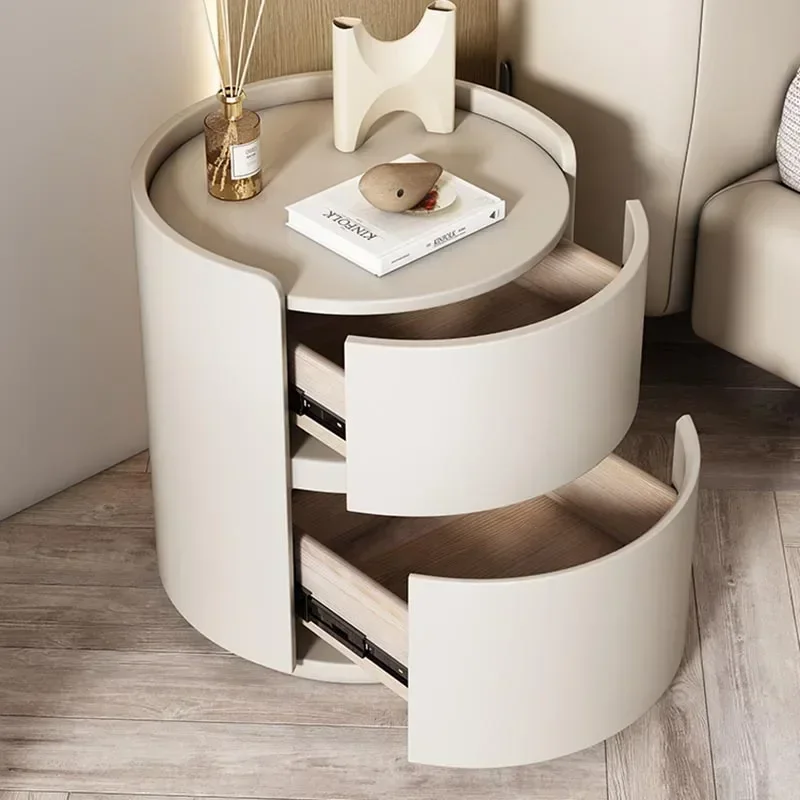 PU Leather Round Nightstand Design de estilo creme Mesa de cabeceira nórdica exclusiva e moderna Mobília de quarto de luxo Mesa de cabeceira branca