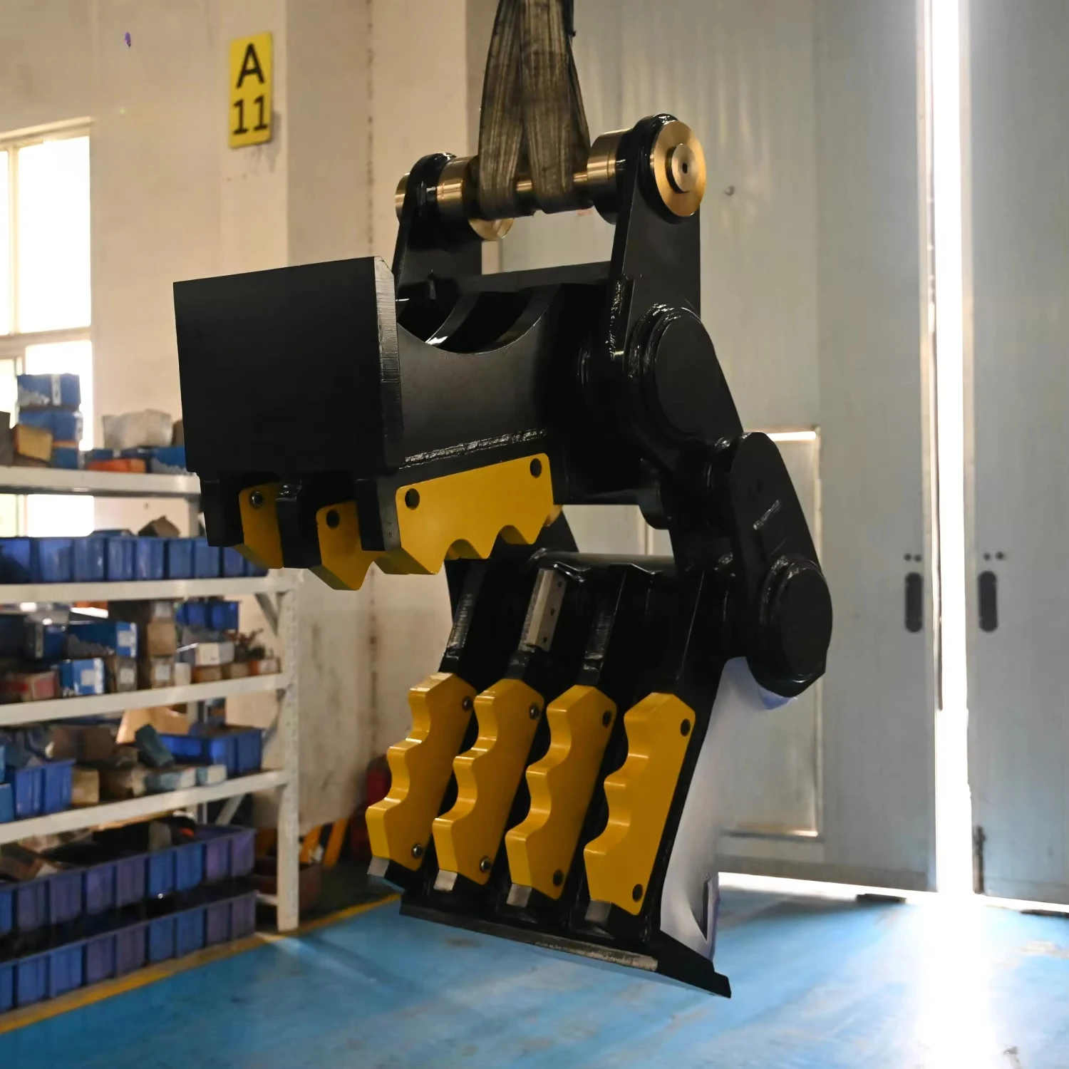 كسارة القص الخرسانية الميكانيكية لملحقات هدم الحفارة وإعادة التدوير #5