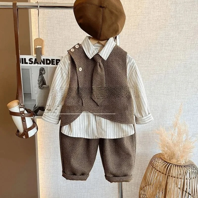 

Комплект детской одежды из 3 предметов, весенне-осенний новый стиль для мальчиков и девочек, стильный жилет, рубашка, брюки, комплект из 3 предметов