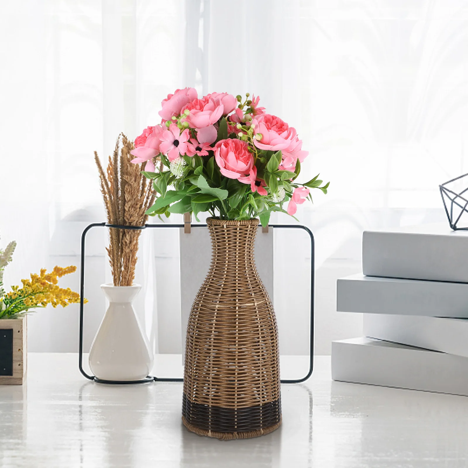 

1pcs Plastic Rattan Woven For Arrangement Natural Style Flower Basket Rustic Decorative Vase Household Flower Basket Desktop