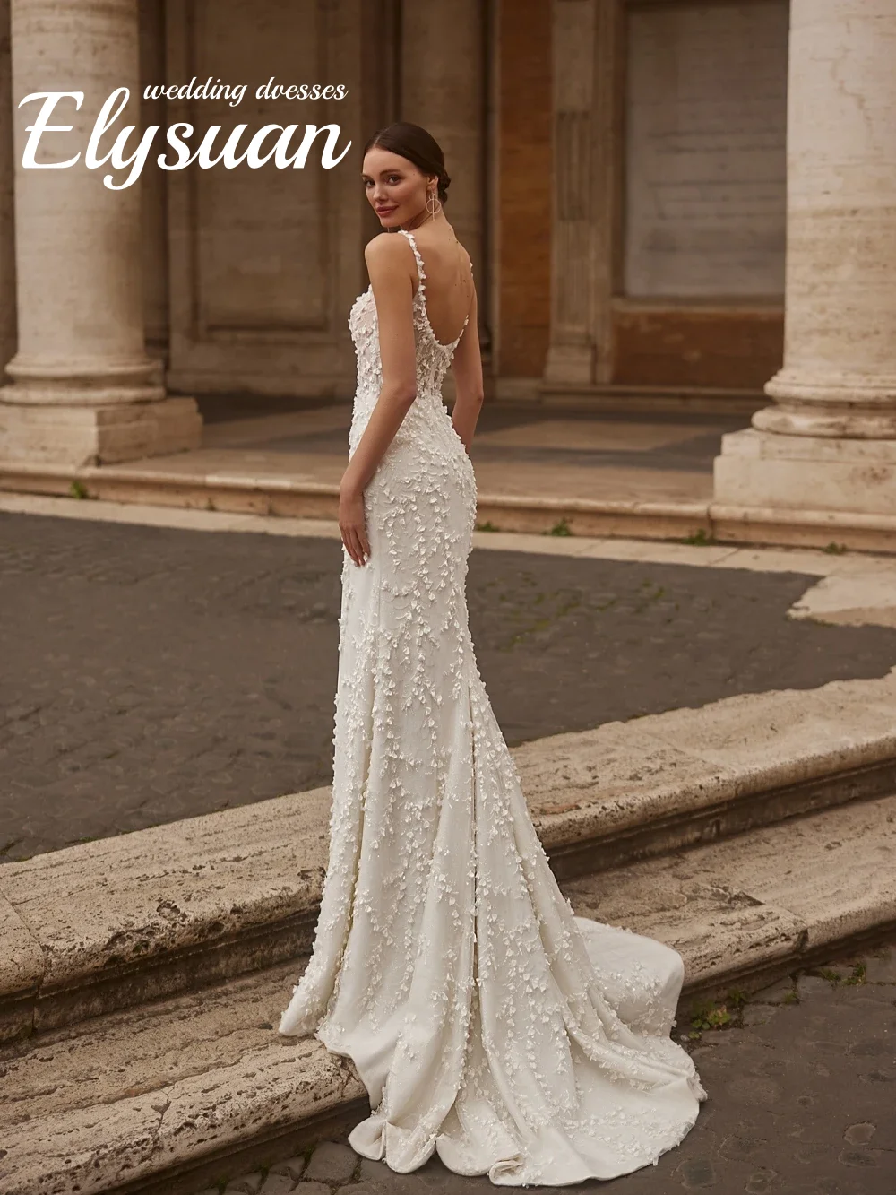 Robe de mariée personnalisée en dentelle perlée, élégante, avec des Appliques, col en v, bretelles Spaghetti, avec traîne détachable
