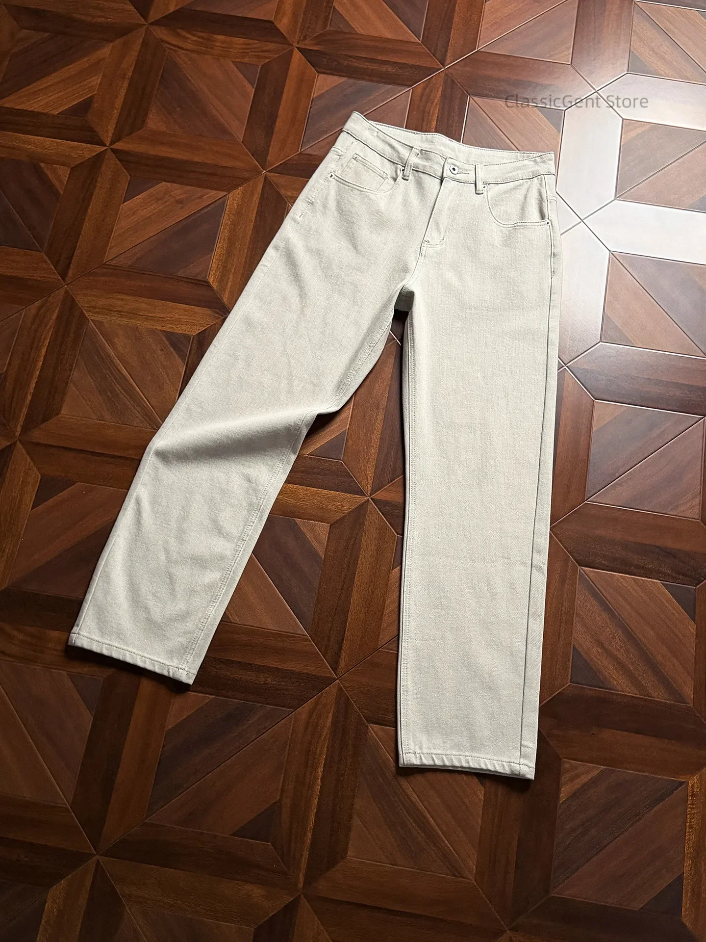 Linear back pocket V-shaped three-dimensional stitching 12 oz jeans, elastic on all sides, loose and casual