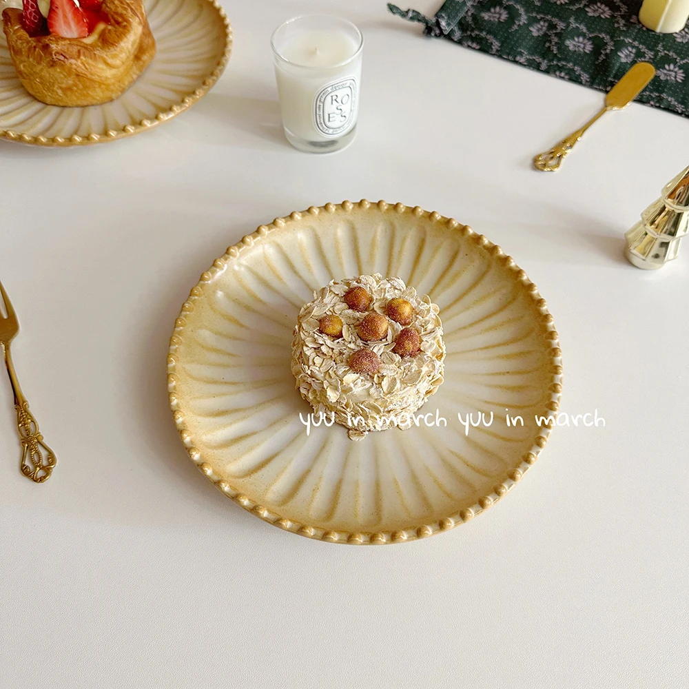 2026 Ceramic Dessert Plate Retro Beige Gold Fan-shaped Texture Brunch Plates Home Kitchen Restaurant Exquisite Tableware