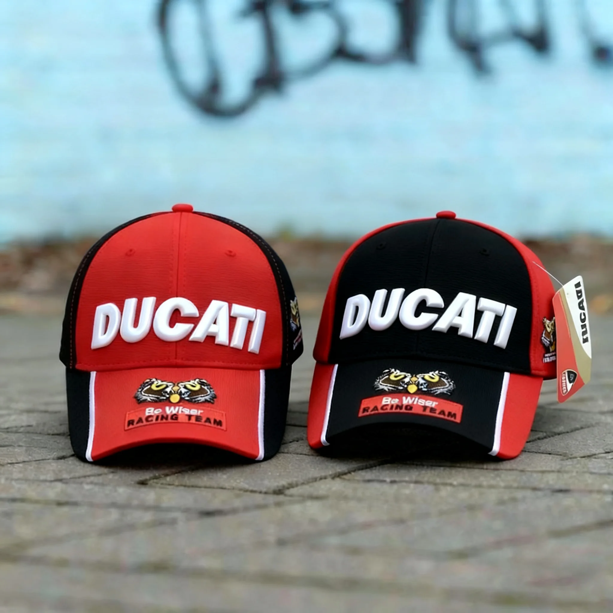 Kép 3: Új ducati kültéri Motorbicikli Fejfedő scrambler panigale V4 cross-country Éhbérért dolgolzó iró autó moto gp Versenyzés Baseball kupak diavel V4 Adomány Széles karimájú kalap