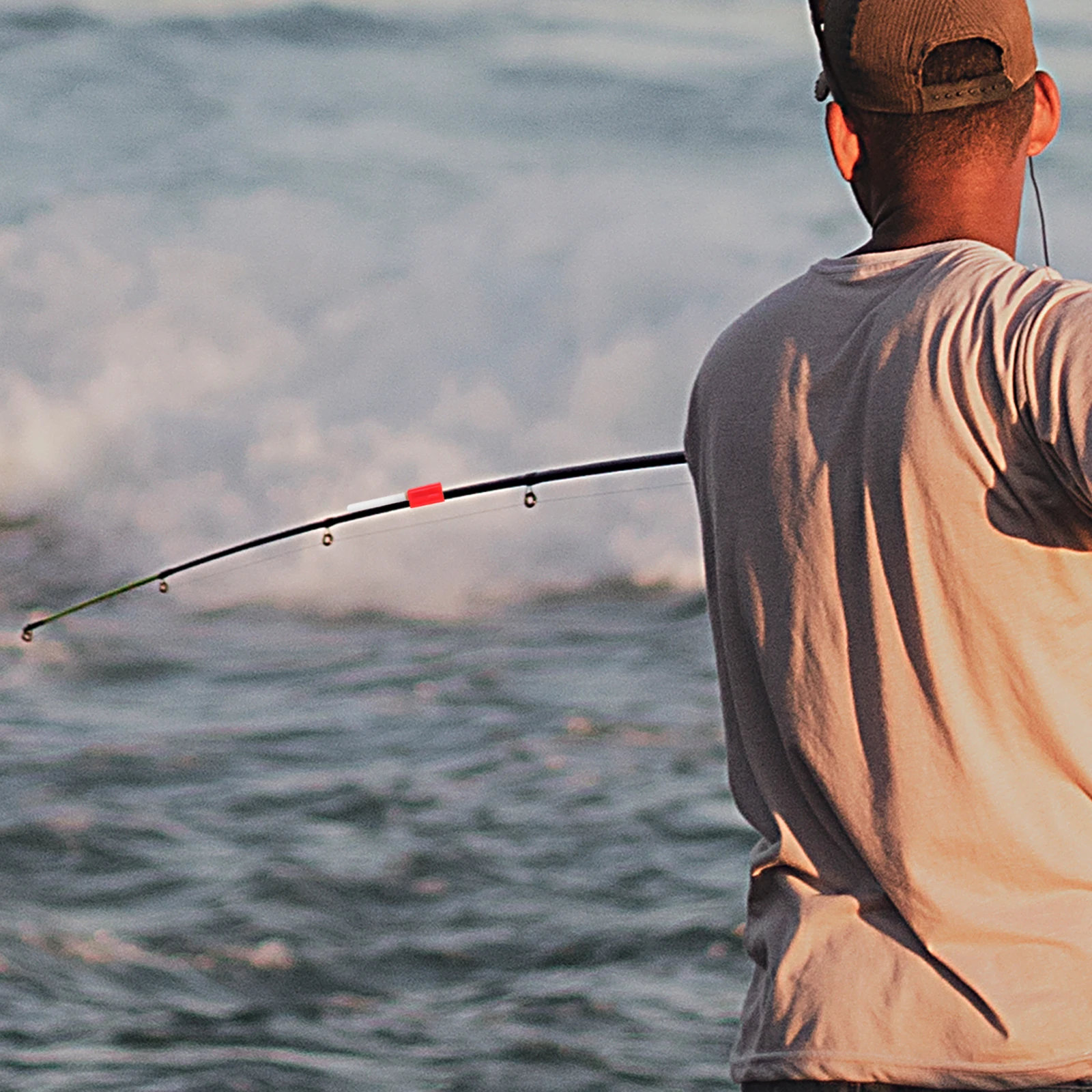 

7.7cm 6.5g Glowing Light Stick for Fishing Rod Night Use Waterproof Electronic LED Lamp with 2 Buckles Luminous Accessories Sea