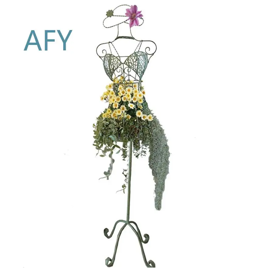 Decorative Metal Garden Dress Form Plant Stand for Climb Vine Topiary Frame Wire Mannequin Floral Display Scrollwork Base