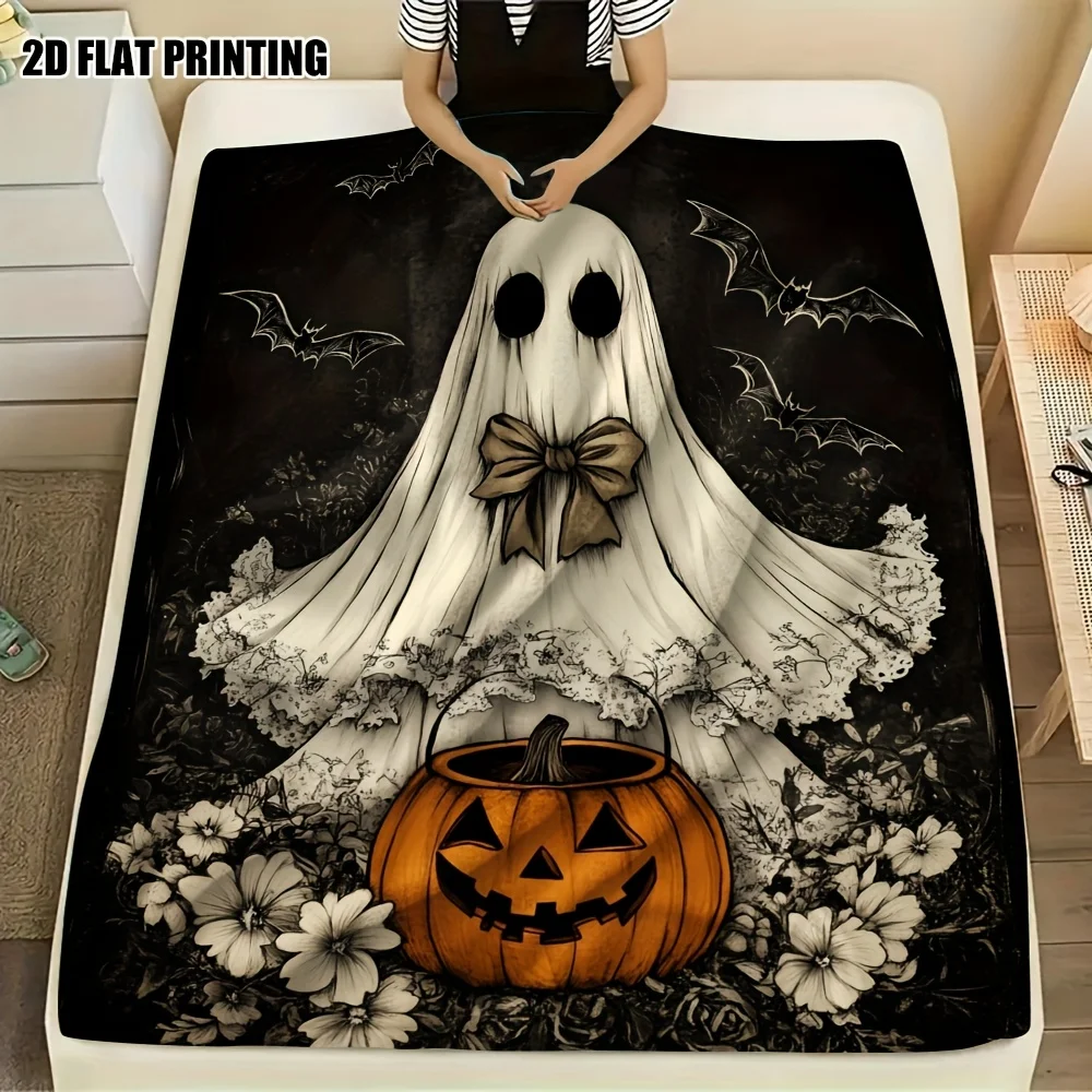 بطانية رمي من الفلانيل مطبوعة على الطراز القوطي للهالوين من Spooky Ghosts مثالية للقيلولة والتخييم والسفر وديكور المنزل هدية مثالية #2
