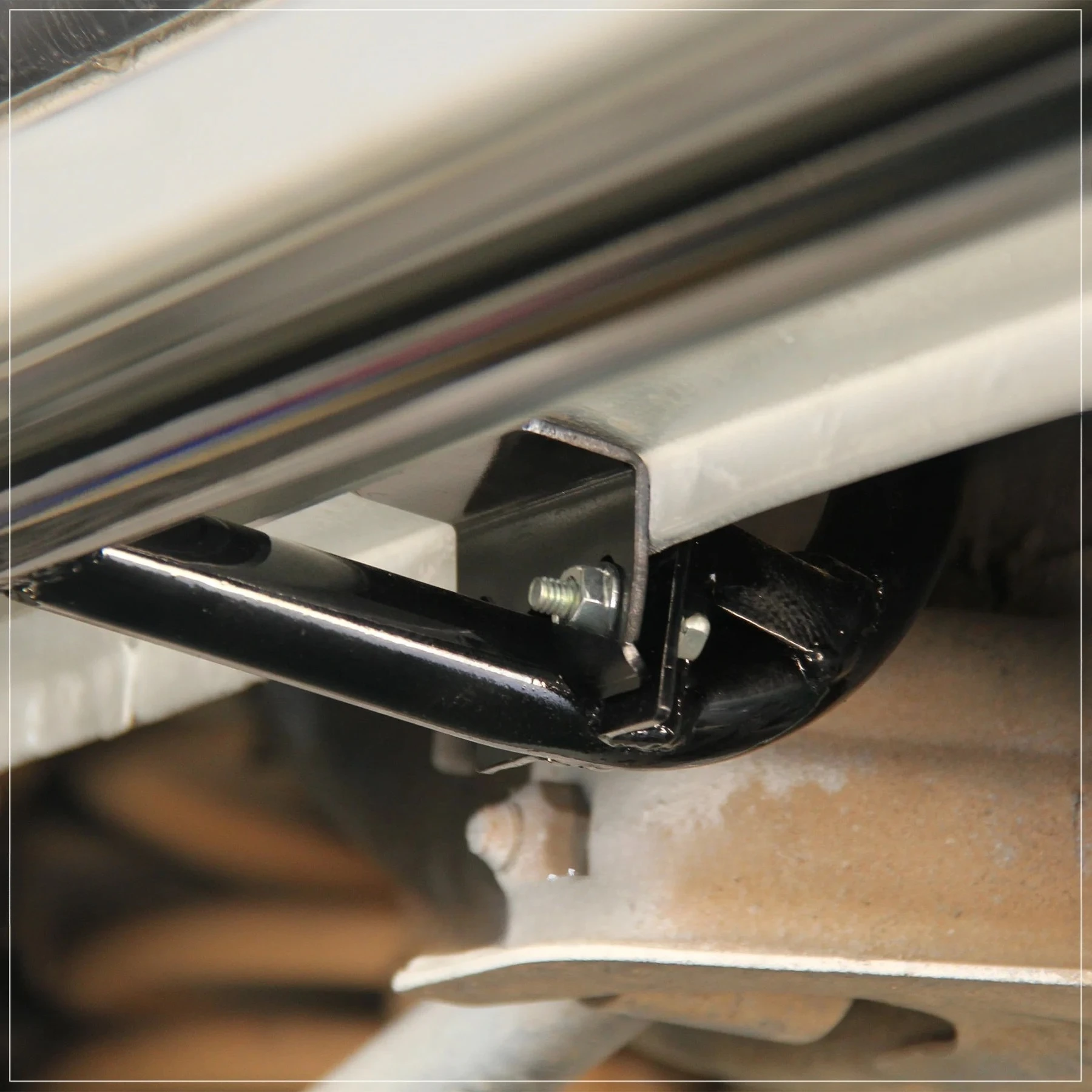 Heavy Duty Non Impact Installation Accessories, Rust Proof Y60 GQ Side Pedal Bracket