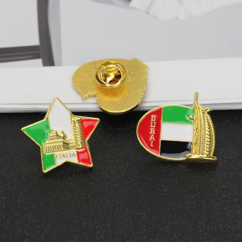 Country Brooch Enamel Pin France Dubai Italy America Flag Badge Stars Stripe Brooch for Women Men Hat Bag Shirt Collar Lapel Pin