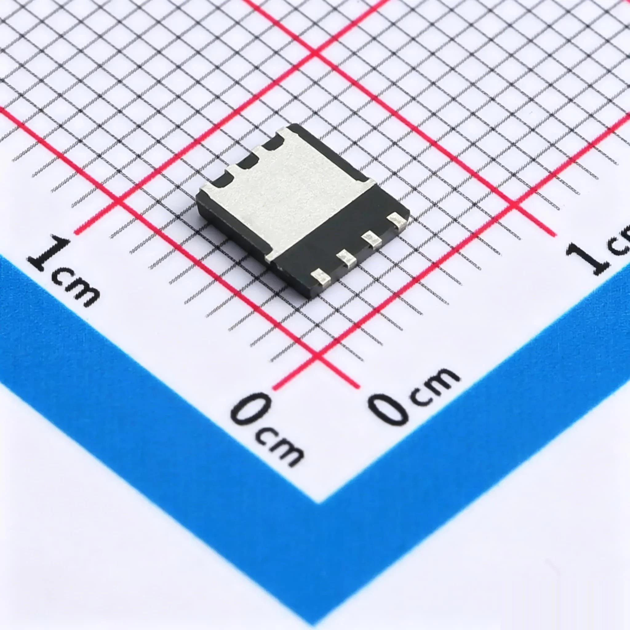 100% New 5/30PCS BSC028N06NS 028N06NS BSC050NE2LS 050NE2LS QFN-8 Chip