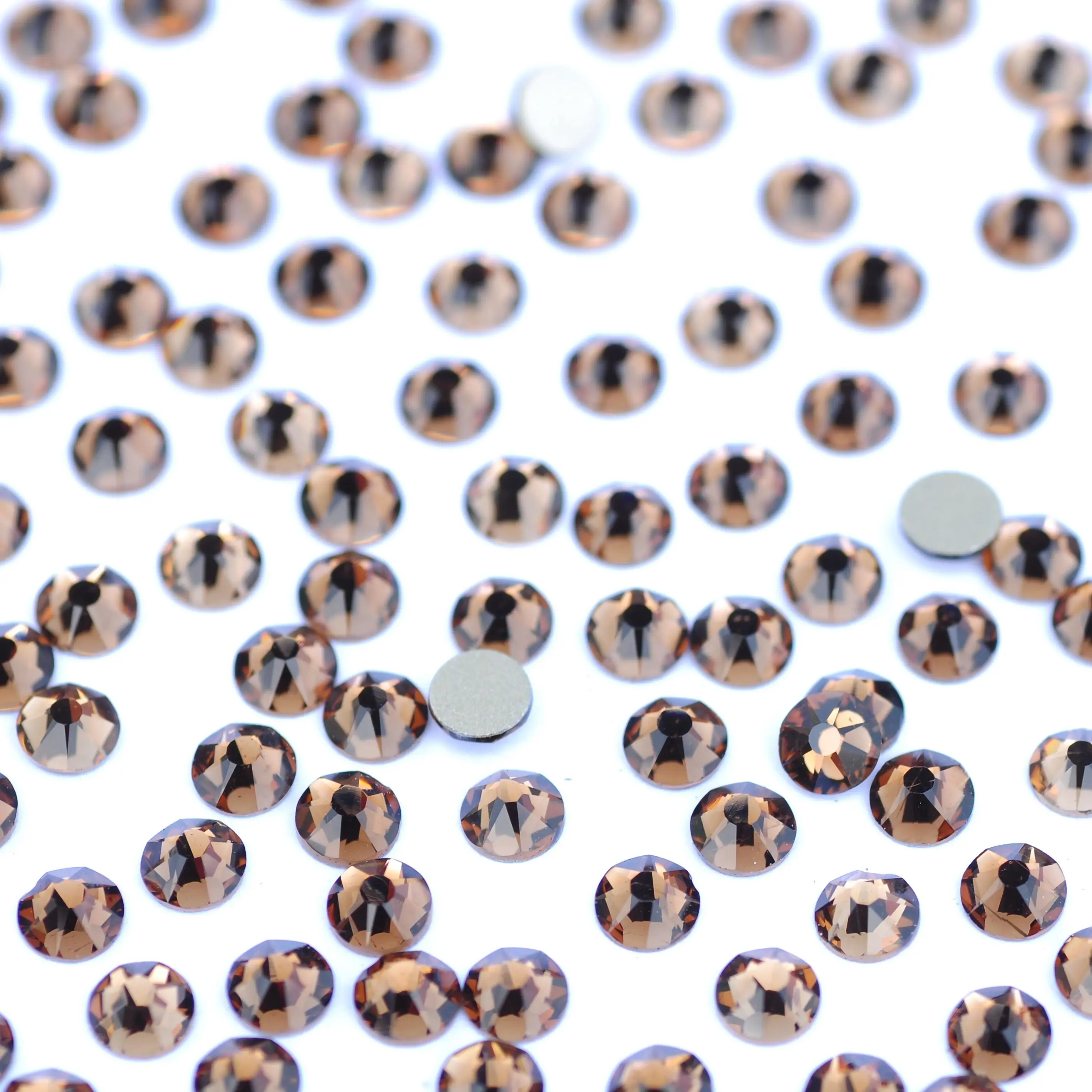PUBRILEX Smoked Topaz 8 große und 8 kleine Strass-Kristalle mit flacher Rückseite, nicht heißfixierbar, für Nägel, Nähen, Kleidung – Detail 4