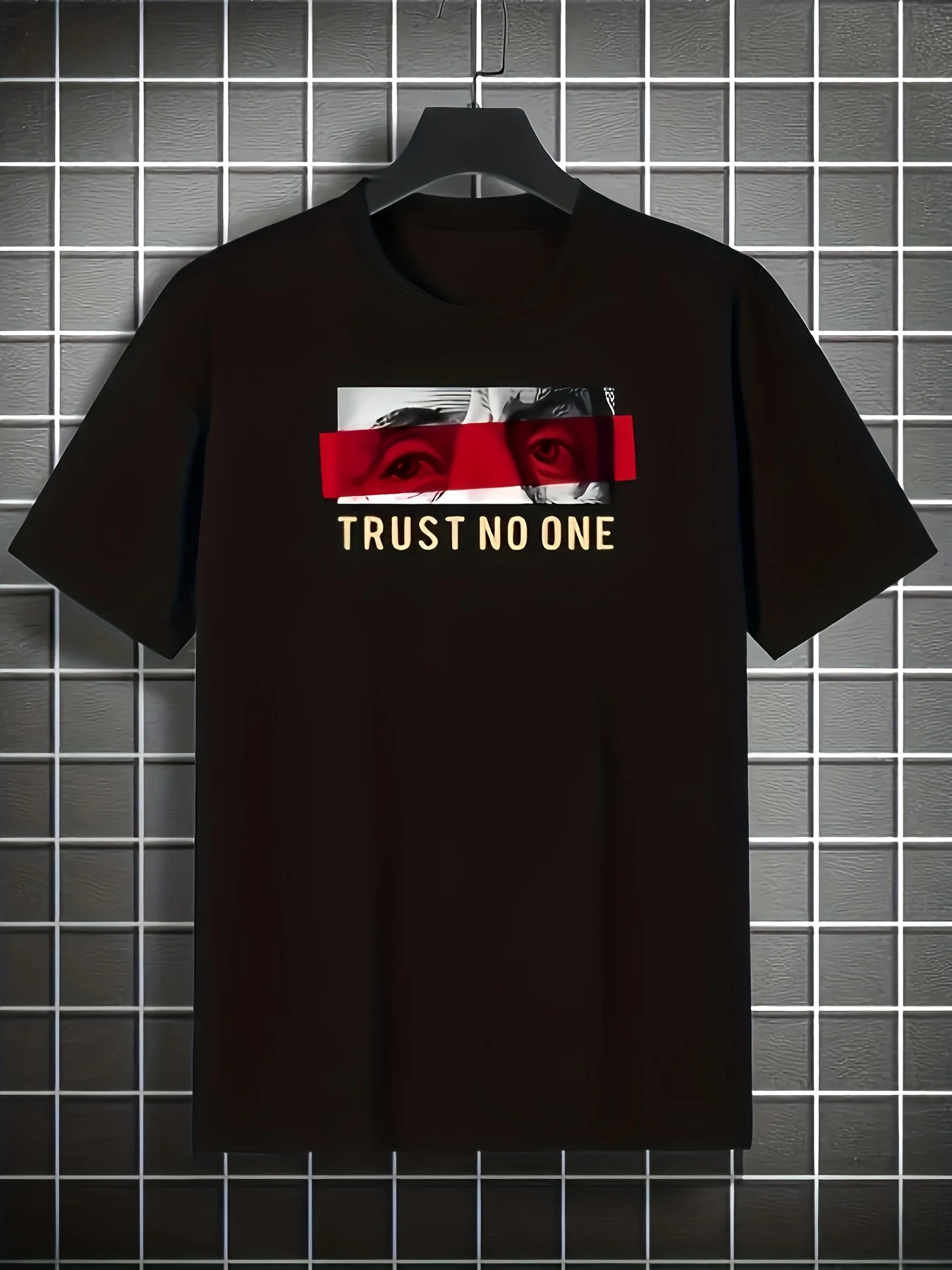 Summer 100% Cotton Men's T Shirt Breathable Fabric Portrait Trust No One Pattern Print Versatile Item Suitable Daily Commuting