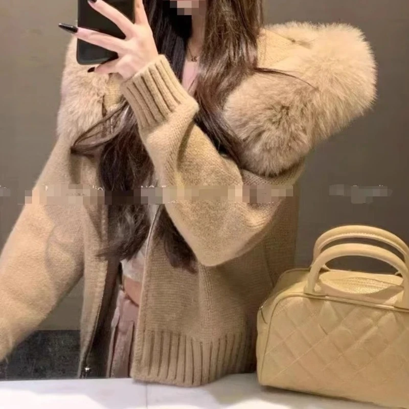 

Fall/Winter 2025 New Thickened Hooded Large Fur Collar Knitted Top Jacket Women's Hooded Fashion Versatile Jacket