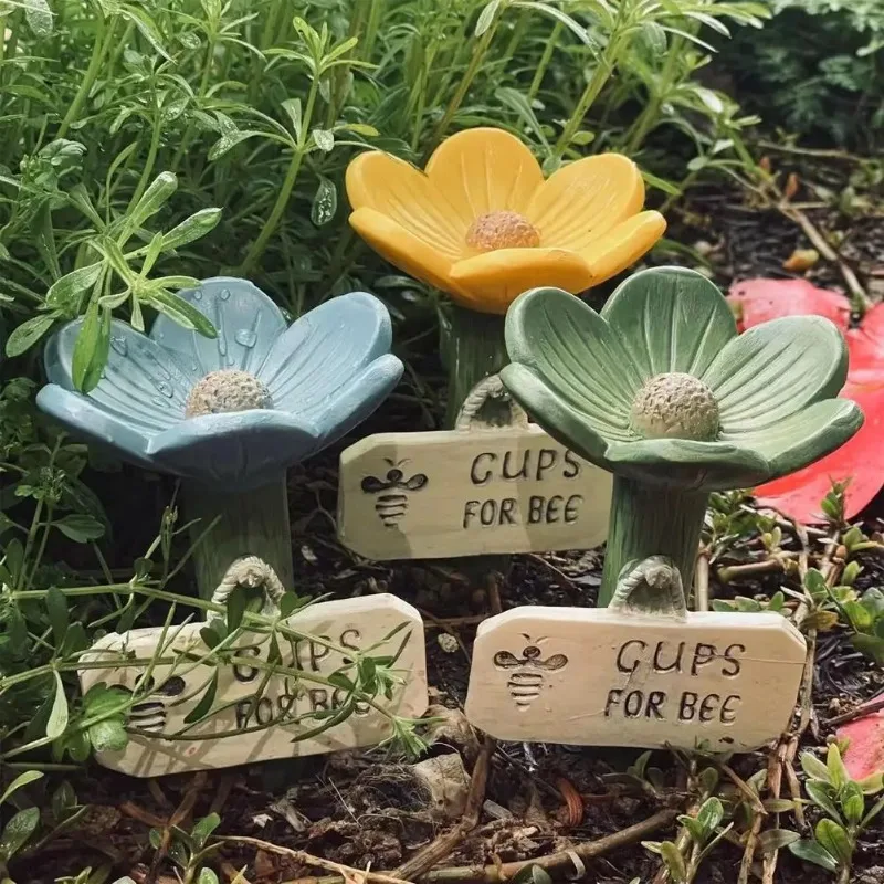 Flower-Shaped Ceramic Bee Watering Station Garden Outdoor Butterfly Feeder Insect Watering Bee Ladder Outdoor Yard Decoration