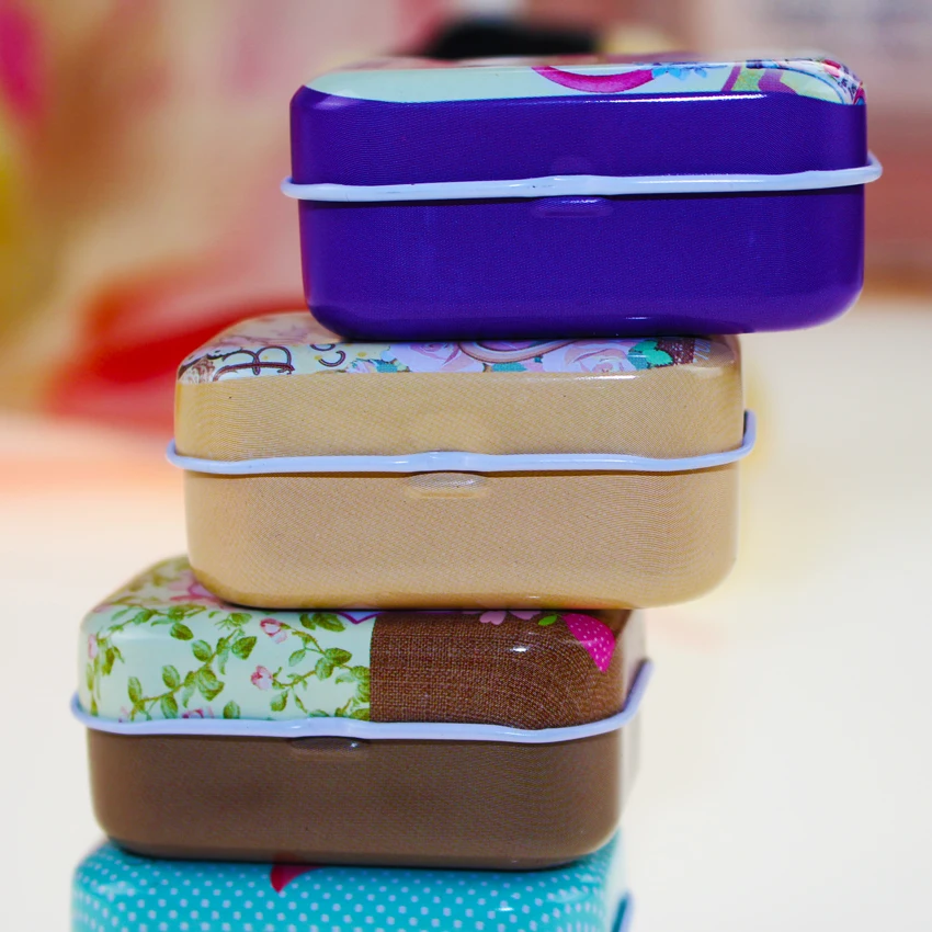 32Pieces/lot Vintage Flower Printing Mini Tin Box For Jewelry Wedding Favor Metal Candy Box Decorative Storage Boxes Gift Home