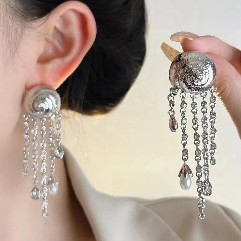 XIALUOKE European American Style Personality Snail Shell Tassel Earrings For Women Party Jewelry Holiday Jewelry Accessories