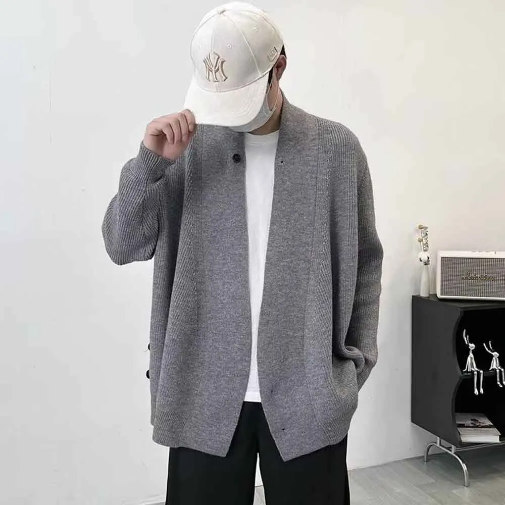 

2025 Winter New Men's Solid Color Diagonal Button Long Sleeve Sweater American Retro Fashion Trendy Loose Casual Niche Men's Top
