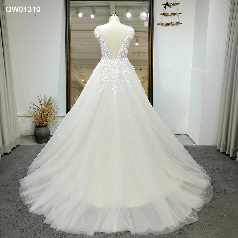 Customized Elegant Deep V-Neck Appliques Wedding Dresses A-Line Beach Bridal Gowns Backless Zipper Boho Vestido De Novia QW01310