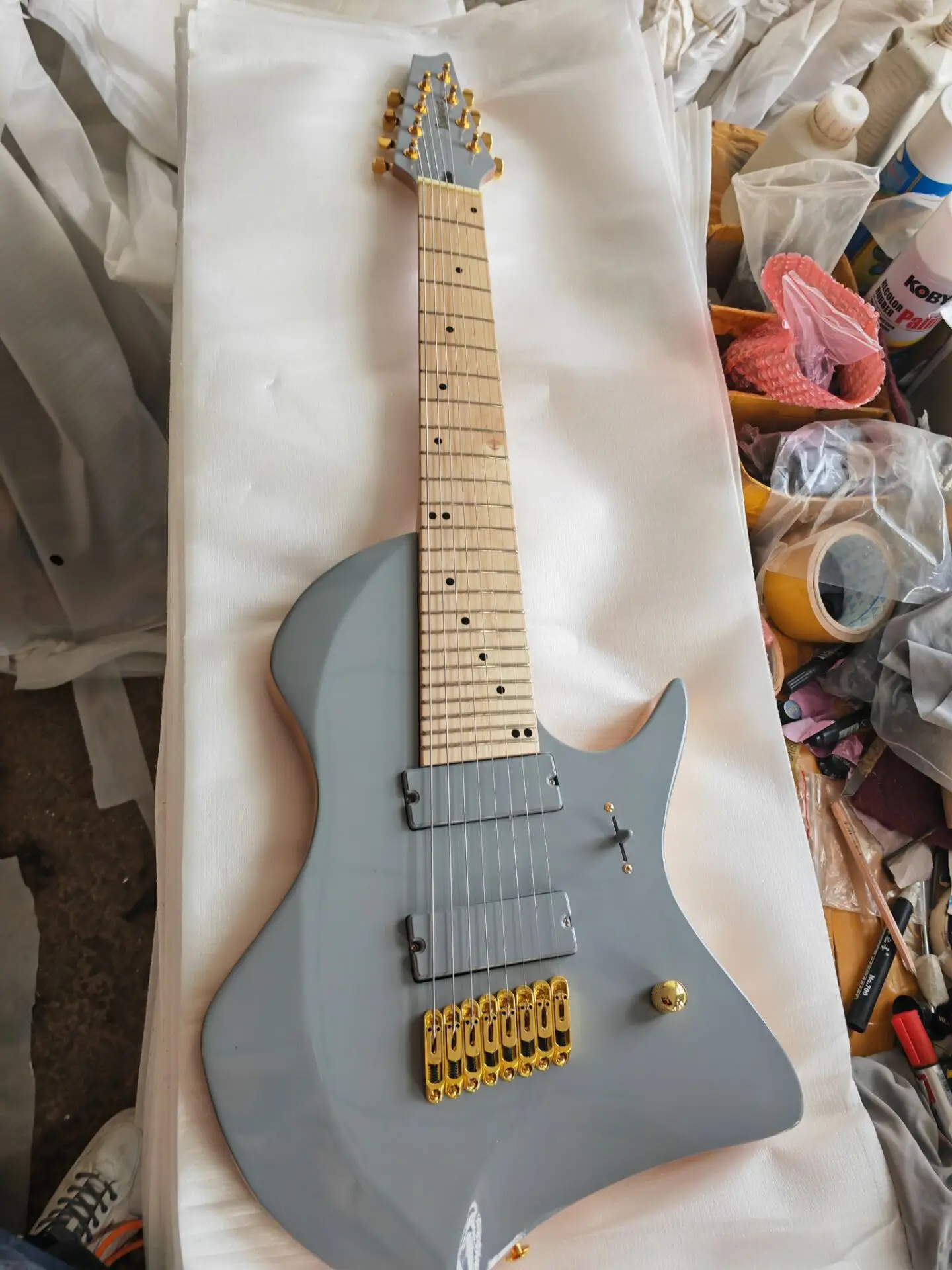 8 Strings Tosin Abasi Blue Electric Guitar Fanned Fret 24 Frets Professional Guitar Malple Neck & Fingerboard