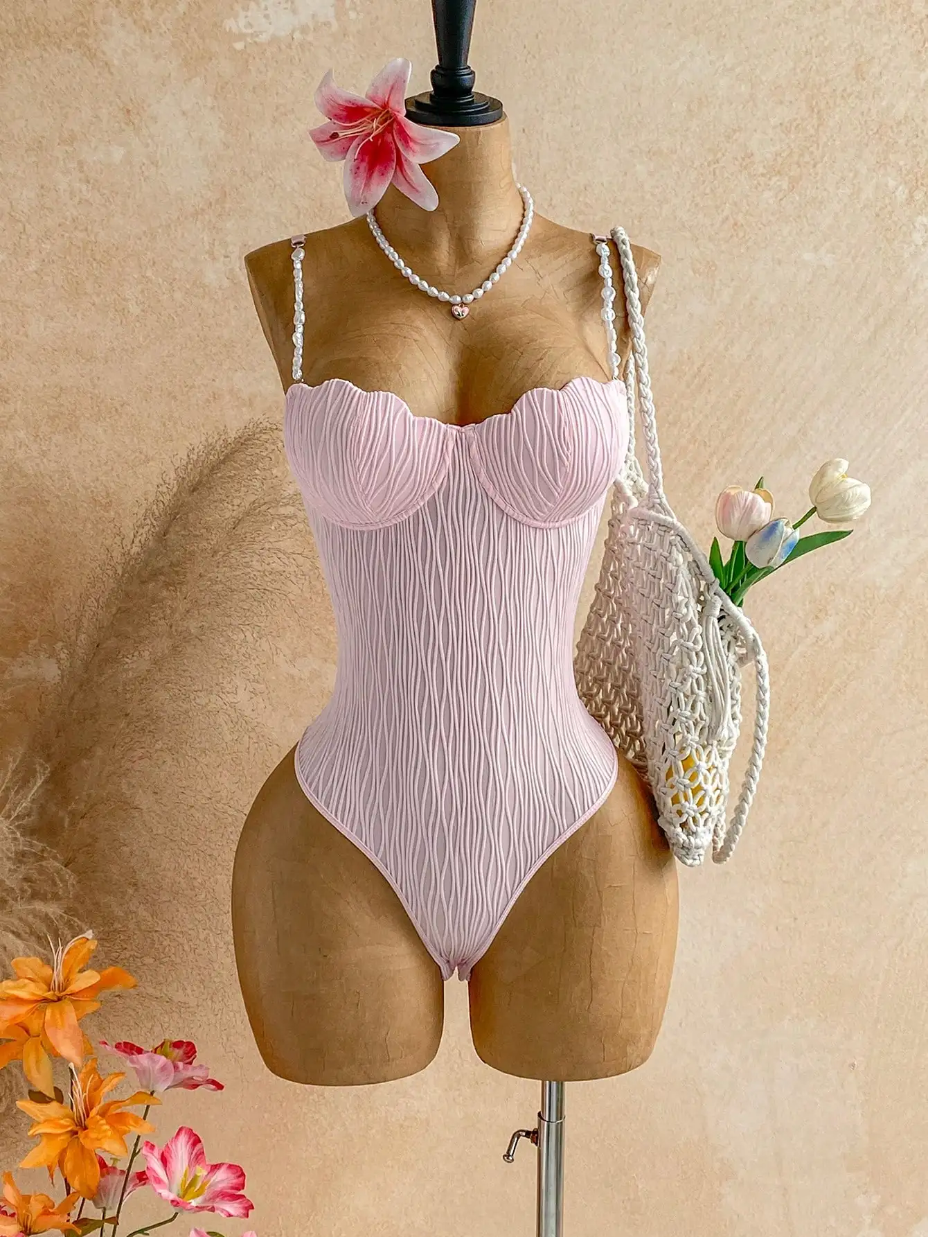 Light Pink Pearl Strap Underwire Bodysuit, Molded Cup Shell Seductive Boho, Summer Vacation Date Party Beach Cami for Women
