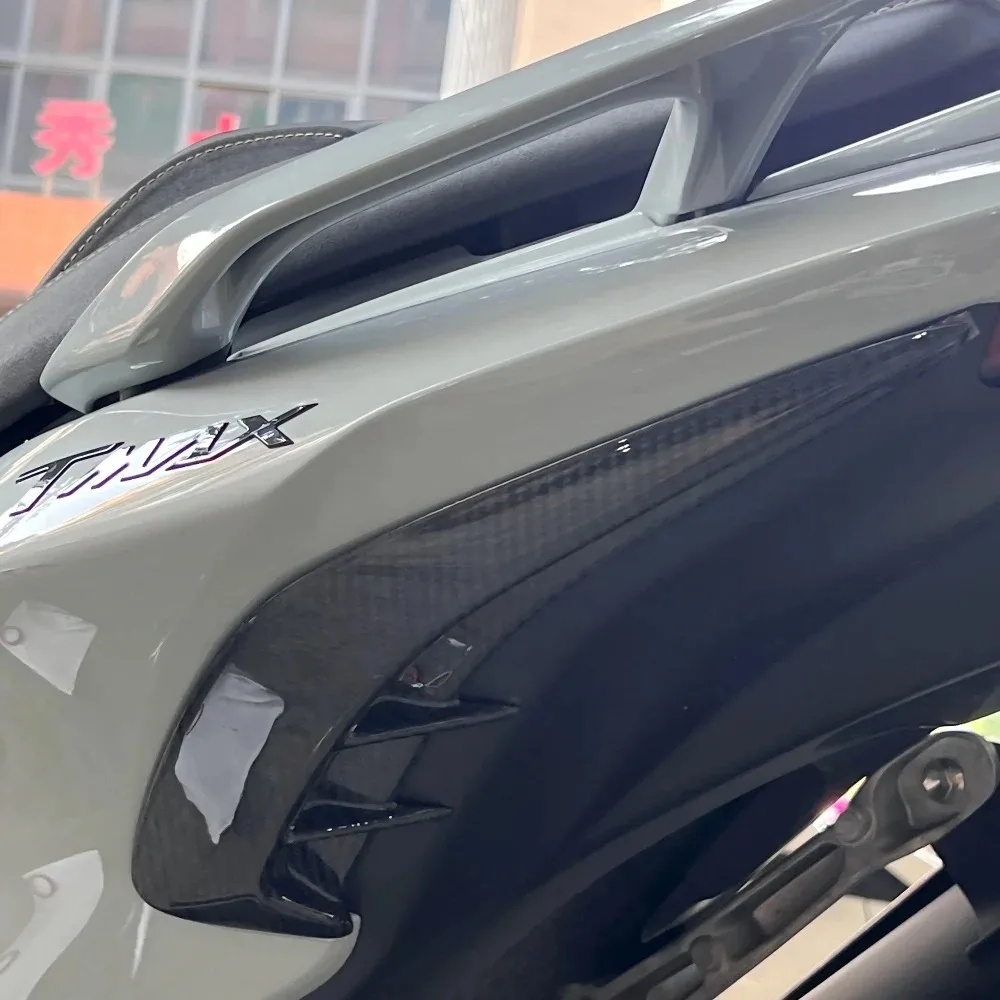 FOR  Yamaha TMAX560 modified rear wind blade decorative strip 100% carbon fiber decorative sticker 2023-2025