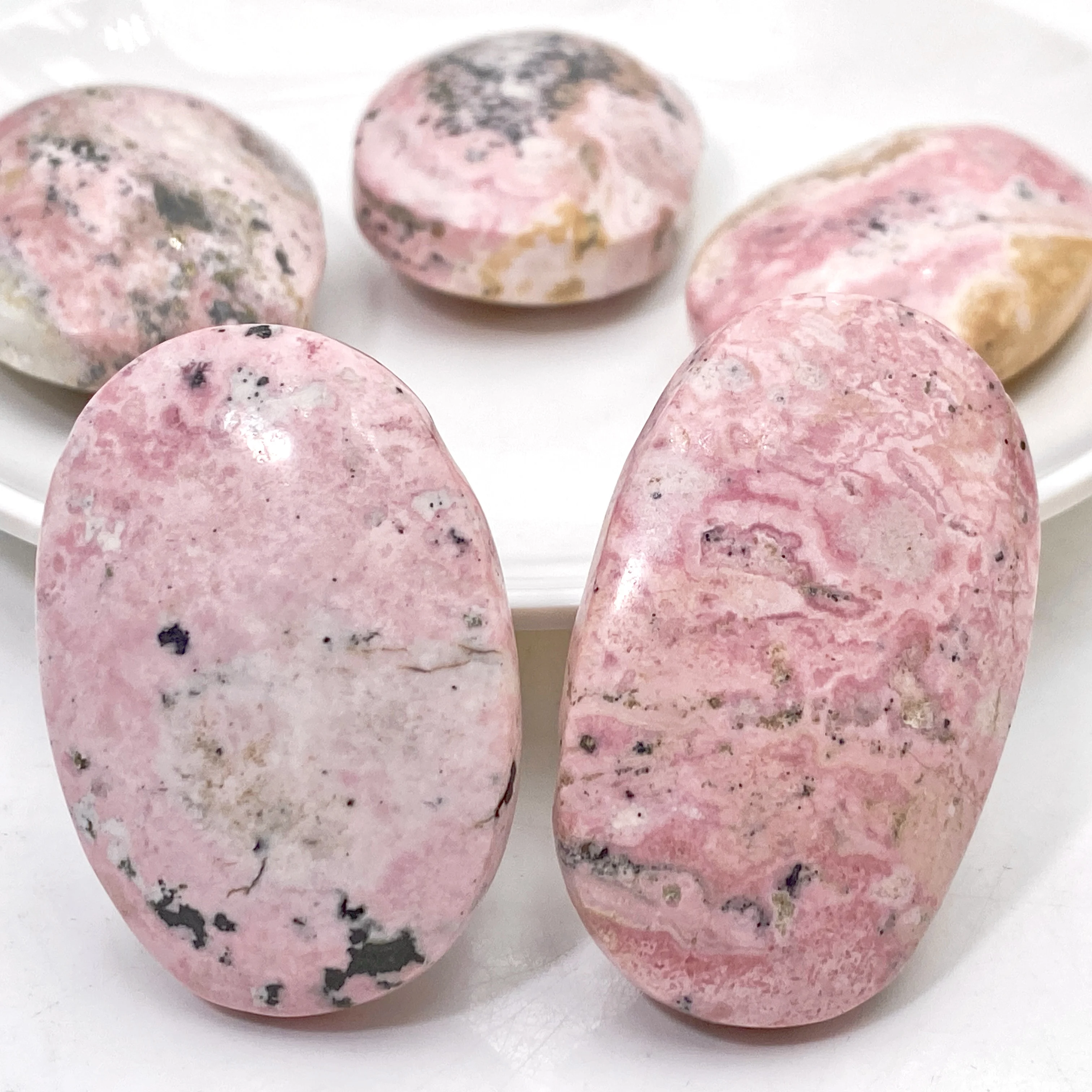Random 1PC High Quality Natural Pink Rhodonite Palmstone,Birthday Gift,Scene Decoration,Crystal Ornaments,Table Decoration.