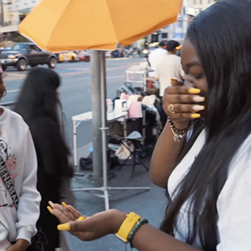 Candyman by Tobias Dostal Magic Tricks Vanished Candy Appearing in People\'s Hand Funny Close-up Street Illusions Gimmicks Mental