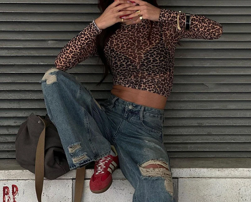 Y2K Leopardenmuster Mesh Crop Top für Damen, Rundhals, Langarm, Durchsichtige Schlanke Bluse, Sexy Casual Street Shirt für Club und Alltag – Detail 6