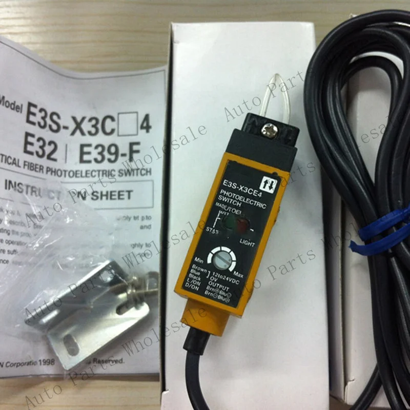 Z E3S-X3CE4 E3SX3CE4 Photoelectric Fiber Optic Sensor for Omron Replacement
